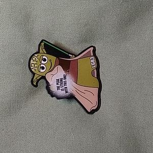 Rare collectible Amazon Employee Peccy Pin Yoda Jedi Master